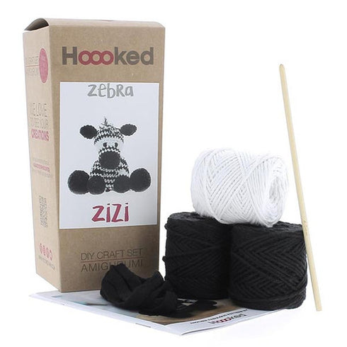 HOOKED AMIGURUMI ZEBRA